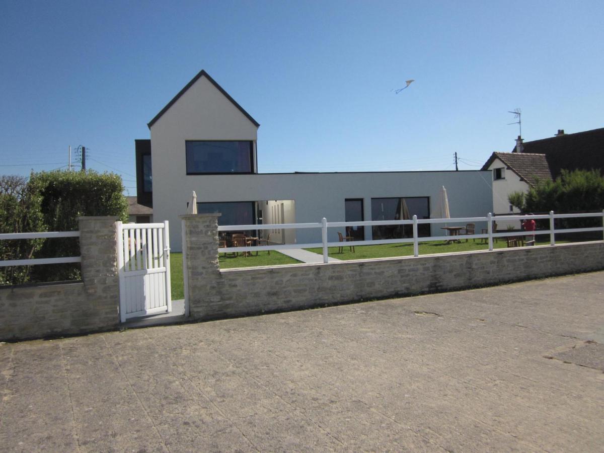 Gites " Arromanches" Ou "Bord De Mer Pmr" 2 Chambres En Front De Mer A Asnelles , 3Km D'Arromanches, 10Km De Bayeux Exterior foto